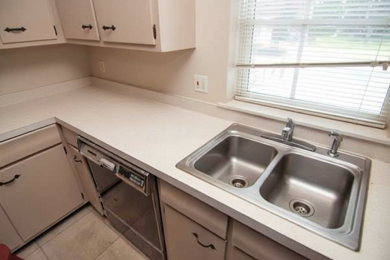 After - Clean, decluttered space